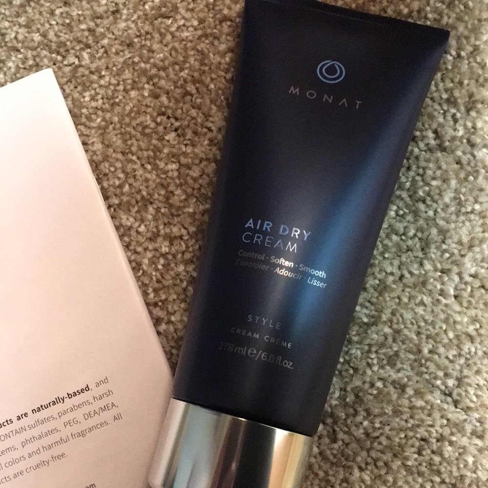 Monat Air dry cream